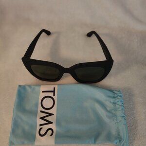 Women's toms sunglasses